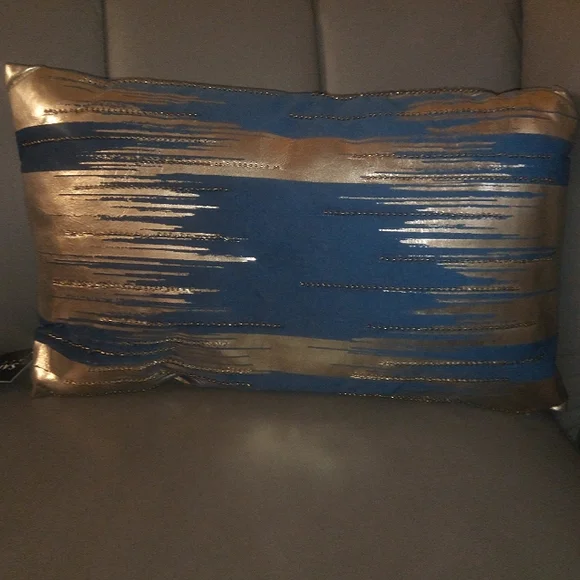 Safavieh Teal & Gold Beaded Accent Pillow, 12 x 20 in. NWT - Picture 12 of 12